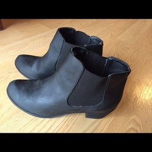 London Rebel Chelsea Boots
