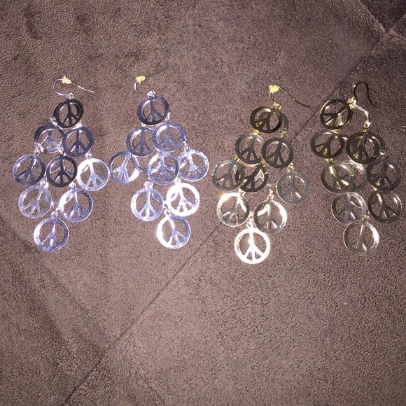 *LAST CHANCE*Gold & Silver Peace Earrings