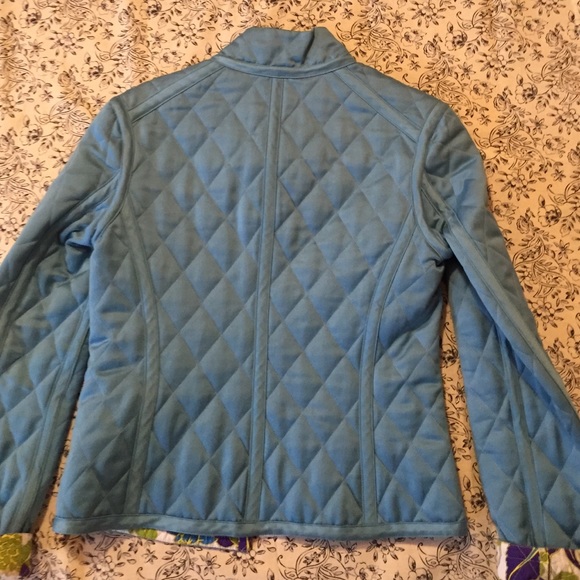 💖Host Pick💖Burberry Quilted Jacket✨✨ - Picture 4 of 4