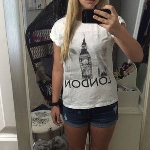 London t-shirt from forever 21