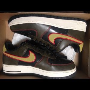 Nike Air Force 1