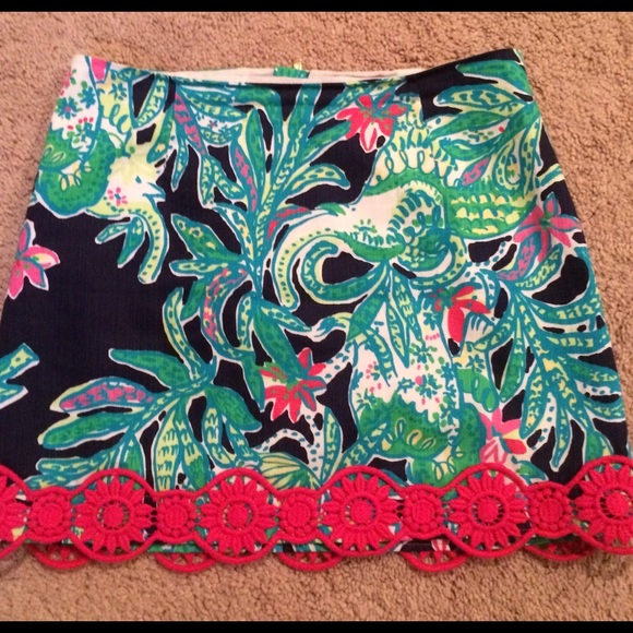 Lilly Pulitzer Dresses & Skirts - Lilly Pulitzer Tate Skirt. Size 00.
