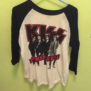 Kiss forever 21 shirt