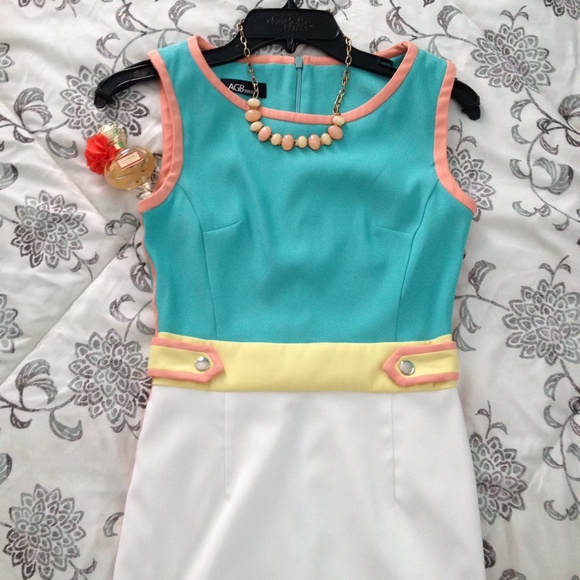 SALE🌷 Mod Retro 1960's color block dress 💄