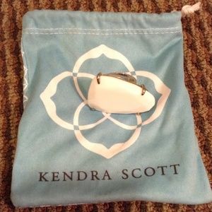 Kendra Scott Tela ring, white