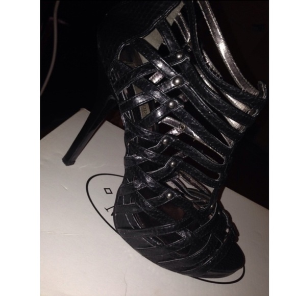 Steve Madden heels
