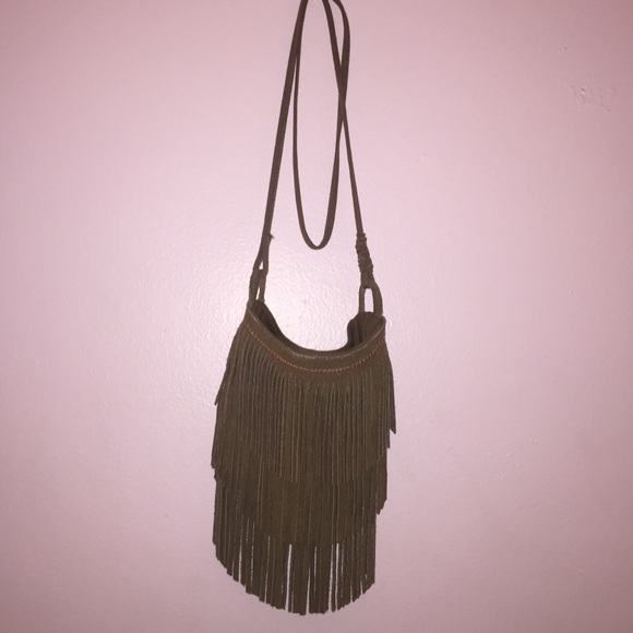 fringe shoulder bag