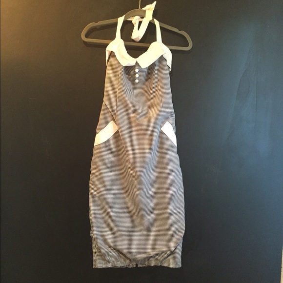 SOLD 🌸🌸🌸 Pin-up Couture Dixie Wiggle Dress