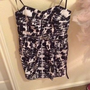 black and white I.N. Dress tags still on