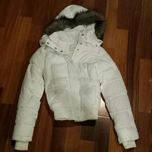 Aeropostal White Bubble Jacket