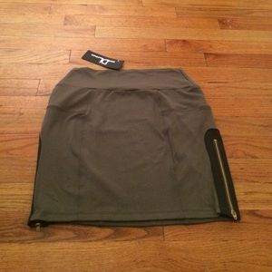Stretch fitted mini skirt