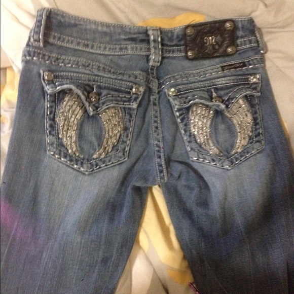 Angel Winged Miss Me Jeans size 26