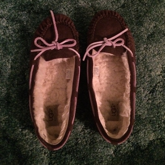UGG Shoes - Ugg Moccasins