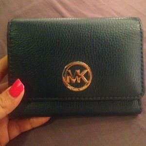 Michael kors wallet