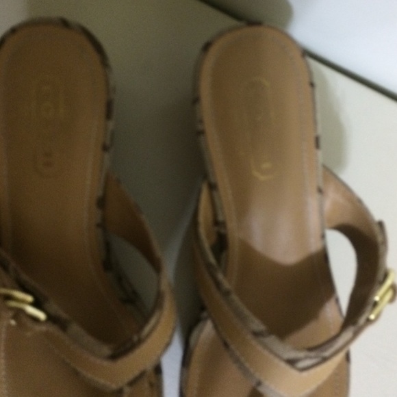 Coach wedges - Picture 2 of 3