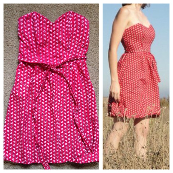 Red floral vintage style strapless dress