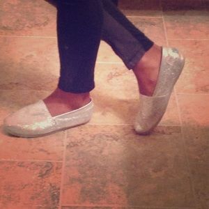 *SOLD ON MERCARI* Silver Sparkly Toms!