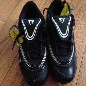Brand New Never Worn Under Armour Cleats