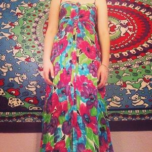Floral Maxi with lace detail!