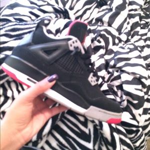 Green glow 4s & bred 4s bundle