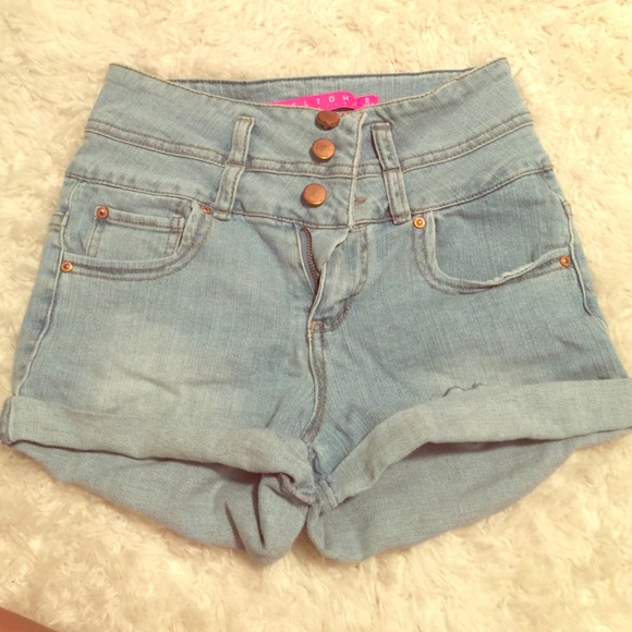 Pants - High waisted shorts