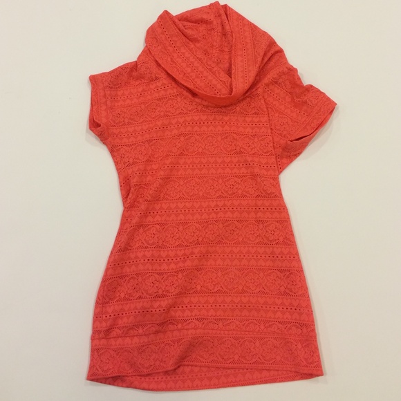 Collared lace coral top