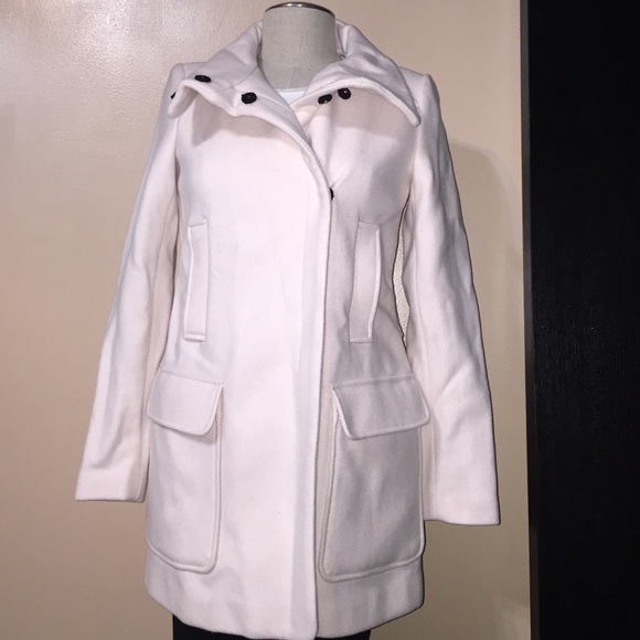 Zara Trafaluc light pink coat.
