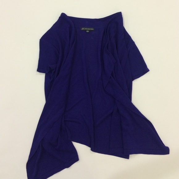 Short sleeve flowy shrug