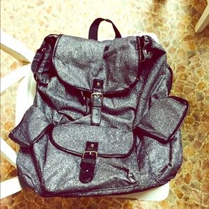 A perfect bag never used:)