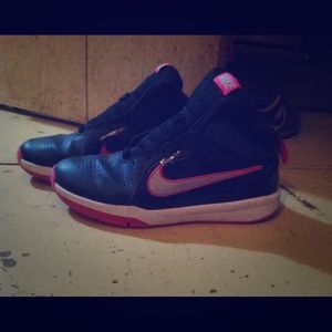 Nike shoes