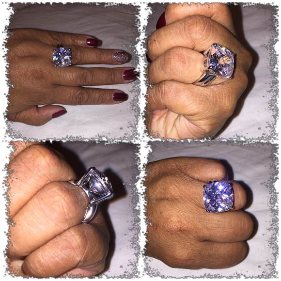 Ariella Jewelry - 🎄1 hour sale🎄🆕Statement cocktail ring