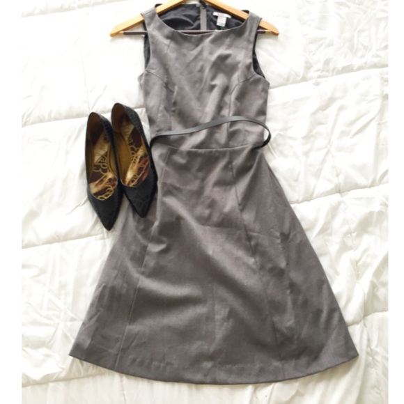 H&M Dresses & Skirts - H&M Work Dress