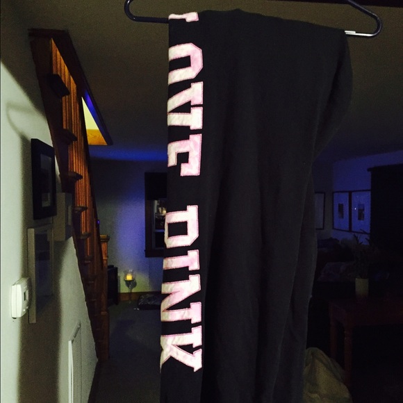 Matching sweats & t-shirt! Matching worn 3 times:)