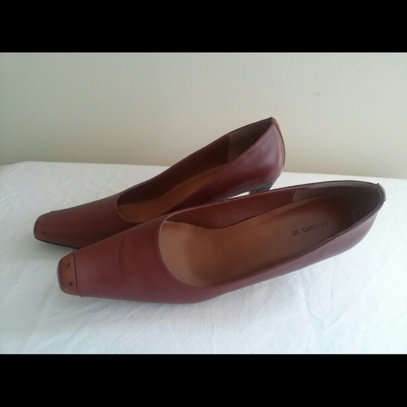 Brown/Tan Ostrich Calf Pump