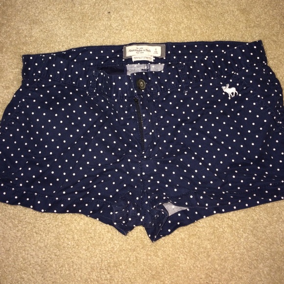 Abercrombie & Fitch polka dot shorts.