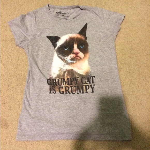 Grumpy cat tshirt