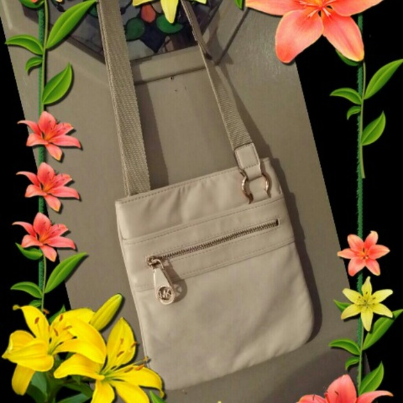 Michael Kors Crossbody Bag