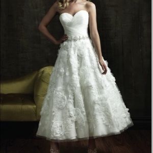 Beautiful white Allure wedding gown