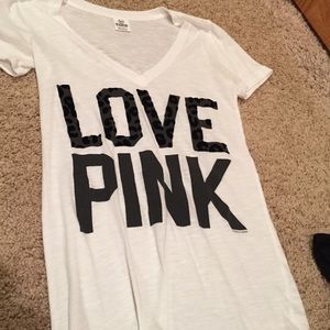 VS Love Pink tee