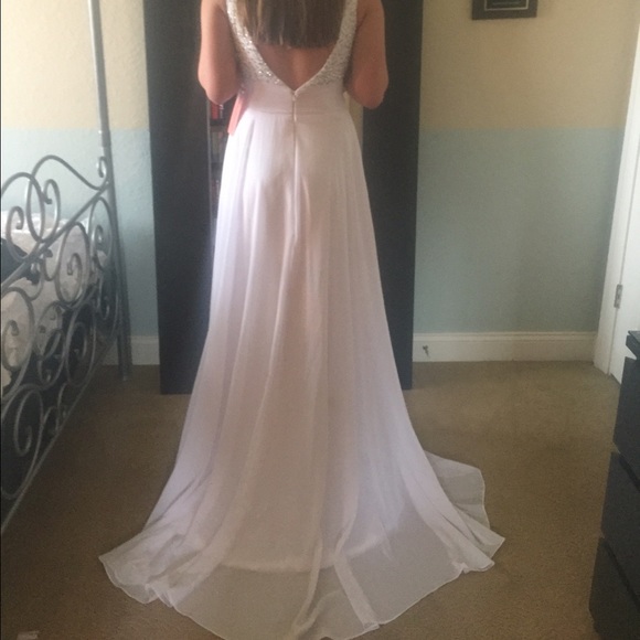 ‼️PRiCE DROP‼️ White Wedding/Prom Dress - Picture 2 of 4