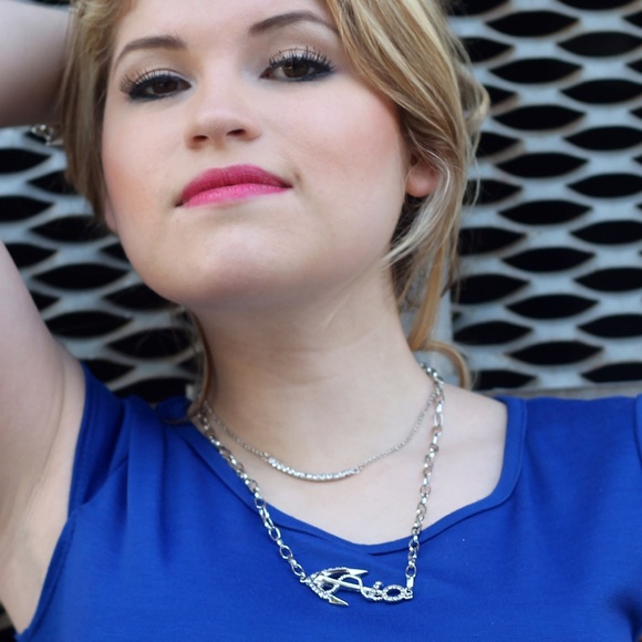 Rhinestone Thin Bar Necklace - Picture 1 of 3