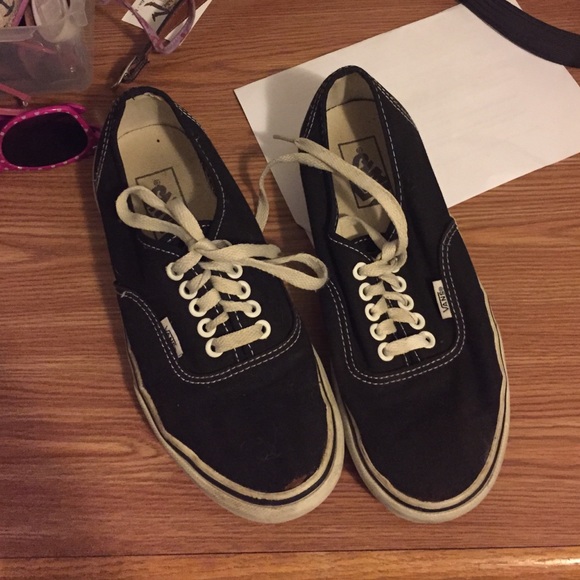 Black vans