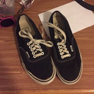 Black vans