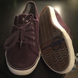 Wool Plum Keds