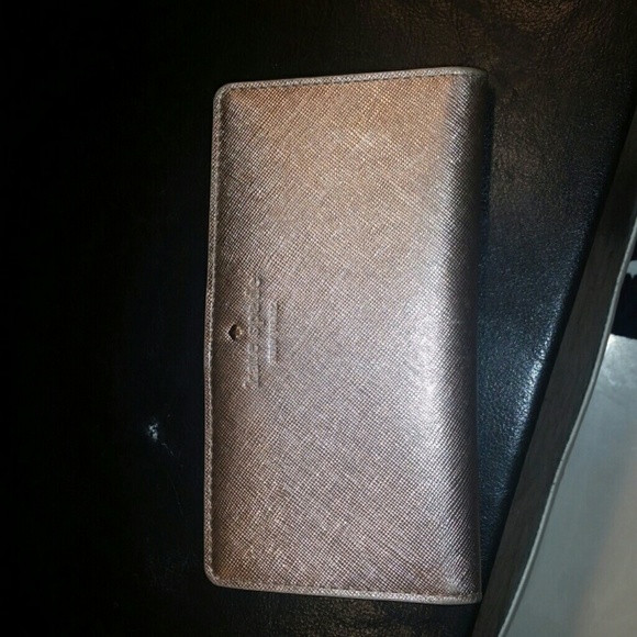 Additional pics of Kate spade