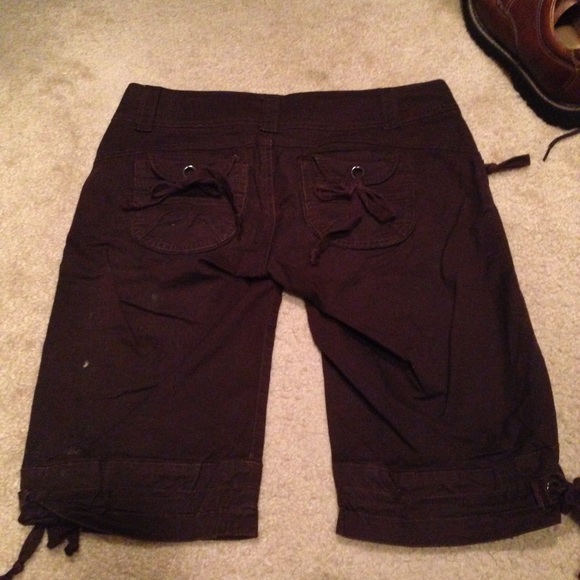 SALE! Chocolate brown capris! - Picture 2 of 3