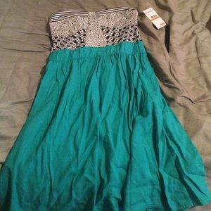 Strapless size 3 O'neill dress