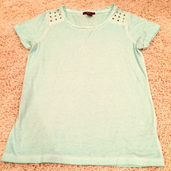 Gold studded cuffed sleeve Tee
