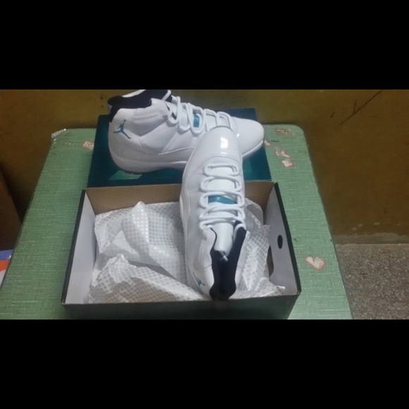 New Air Jordan 11 Legand Blues