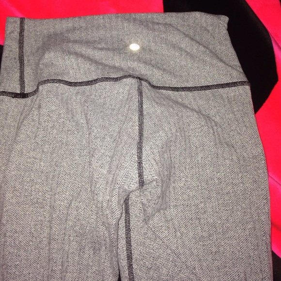 Gray Lululemeon leggings